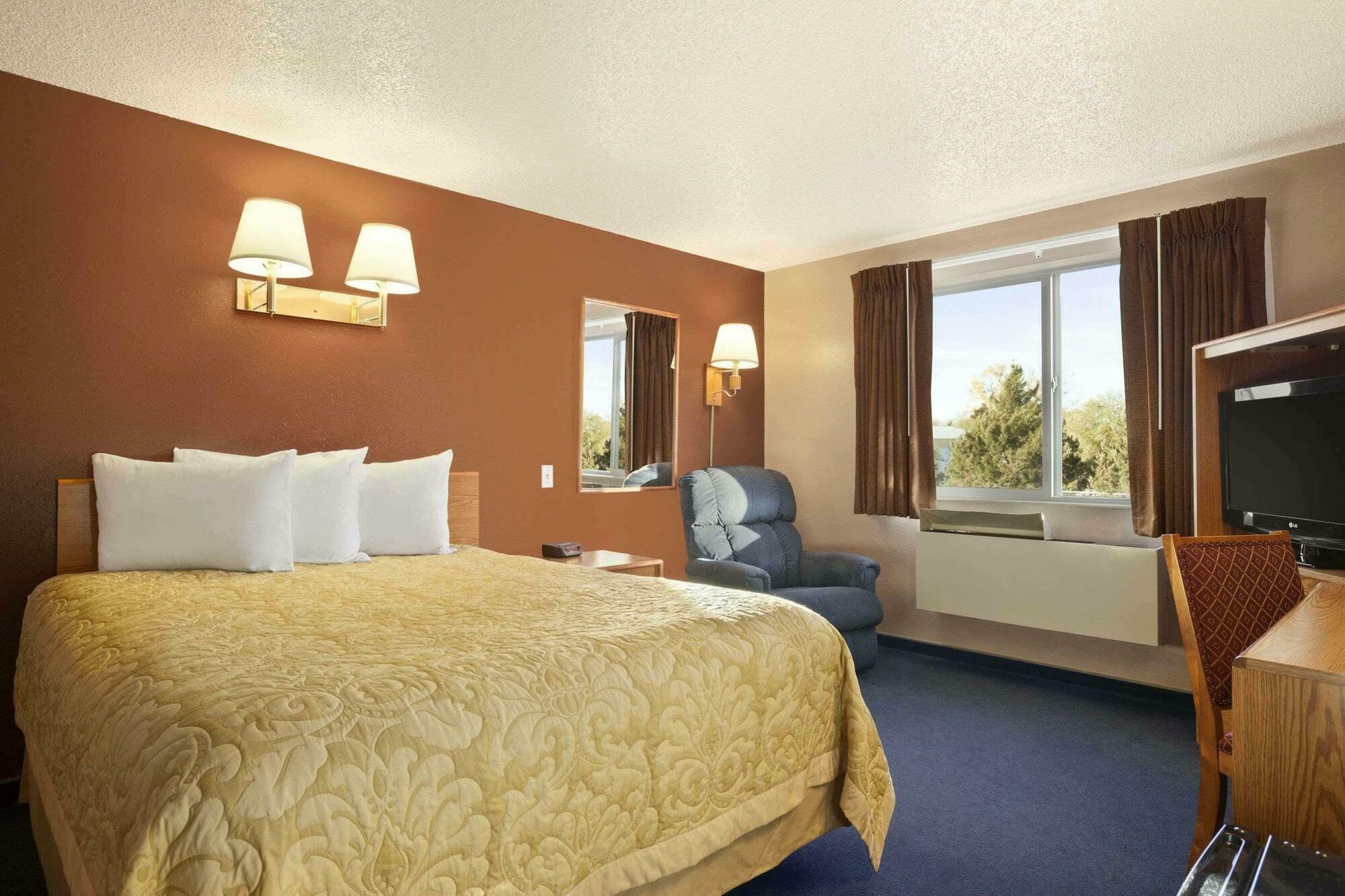 Super 8 By Wyndham North Platte Motel Bagian luar foto